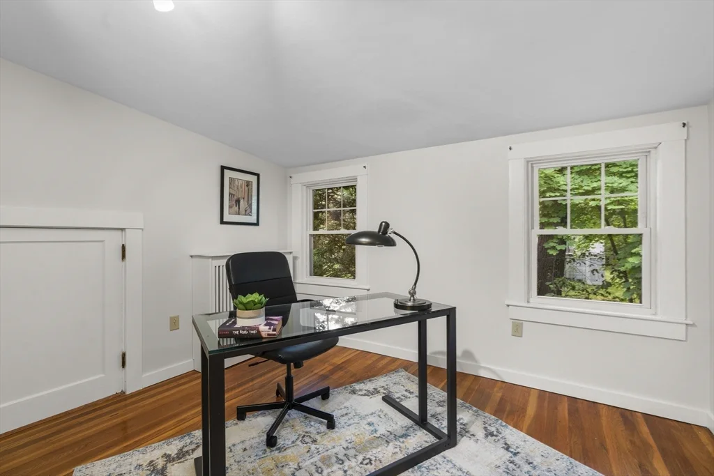 4 bed, 2 bath apartment for rent at 50 Grove Hill Park, Newton — photo 17 of 30