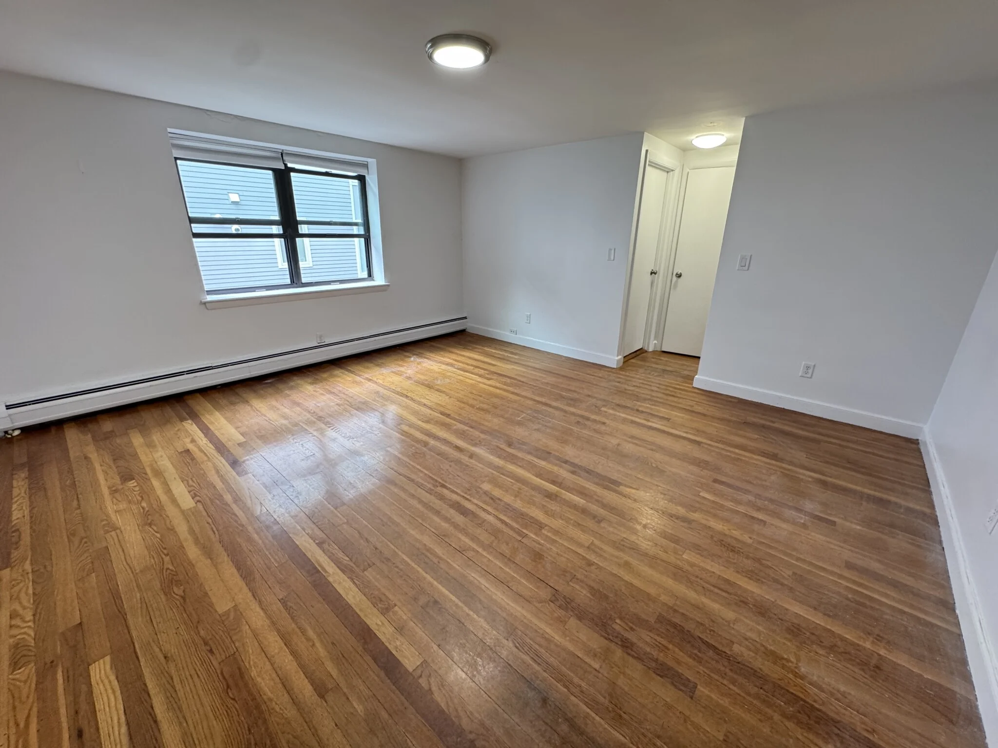1 bed, 1 bath apartment for rent at 50 Harvard Ave Unit 4, Coolidge Corner — photo 2 of 3