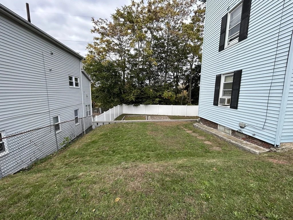 1 bed, 1 bath apartment for rent at 50 Hichborn St Unit 1, Revere — photo 3 of 11