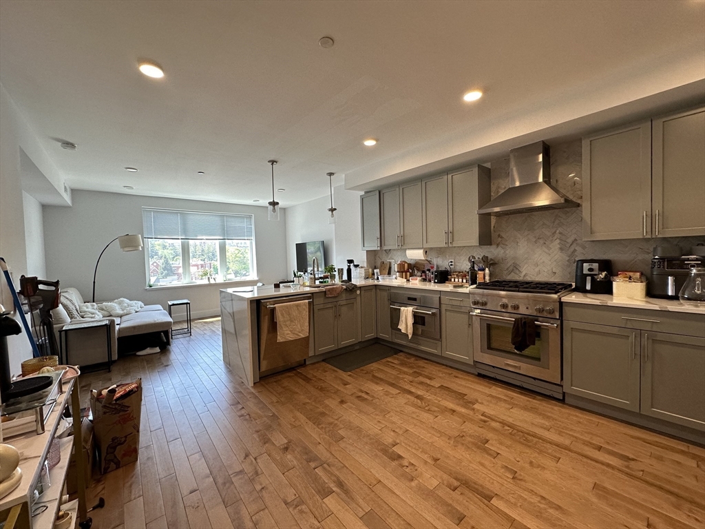 2 bed, 2 bath apartment for rent at 50 Hichborn St Unit 406, Brighton — photo 16 of 35