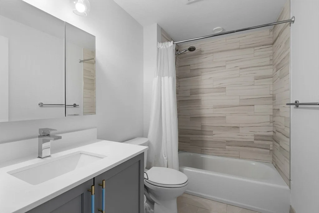 3 bed, 2 bath apartment for rent at 50 Hichborn St Unit 506, Brighton — photo 13 of 21