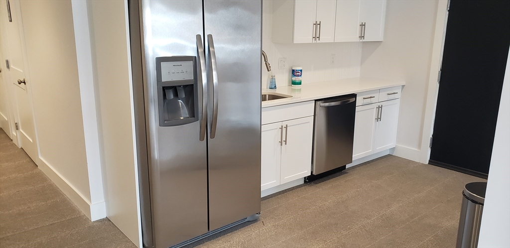 2 bed, 2 bath apartment for rent at 50 Hichborn Unit 306, Brighton — photo 18 of 35