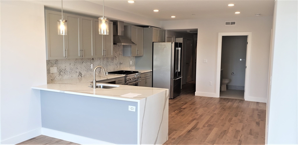 2 bed, 2 bath apartment for rent at 50 Hichborn Unit 306, Brighton — photo 13 of 35