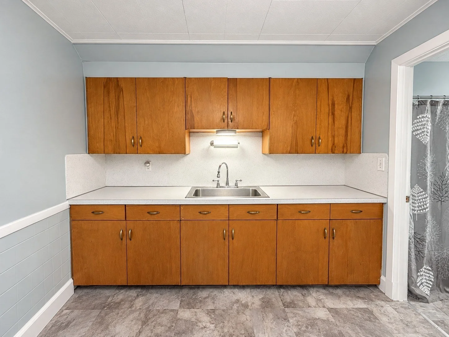 2 bed, 1 bath apartment for rent at 50 Hilton St Unit 2F, Chicopee — photo 6 of 16