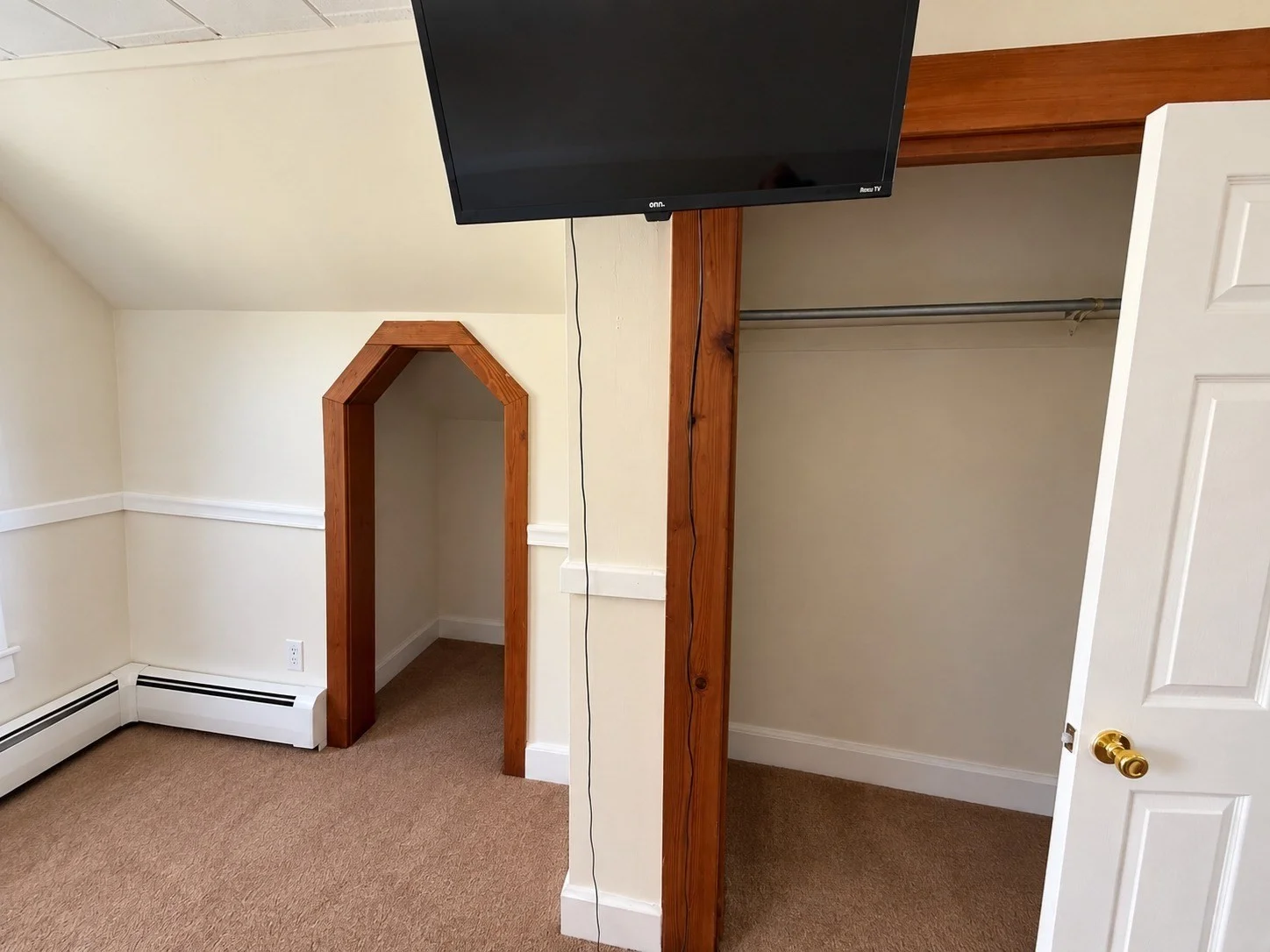 2 bed, 1 bath apartment for rent at 50 Hilton St Unit 2F, Chicopee — photo 12 of 16