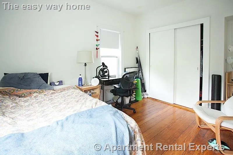 3 bed, 2 bath apartment for rent at 50 Holyoke Rd Unit 1, Porter Square — photo 5 of 10