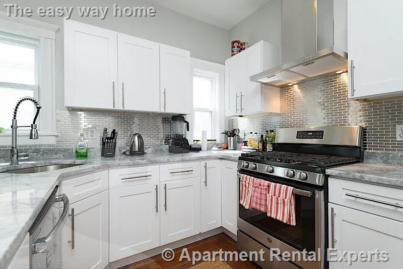 5 bed, 2 bath apartment for rent at 50 Holyoke Rd Unit 2, Porter Square — photo 1 of 8