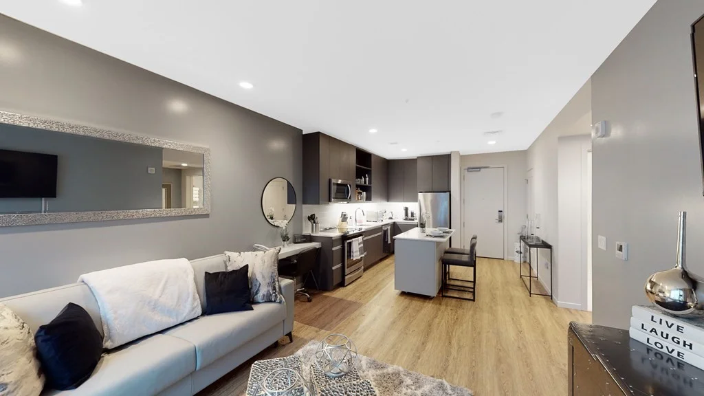 1 bed, 1 bath apartment for rent at 50 Hood Park Dr Unit 407, Charlestown — photo 3 of 11