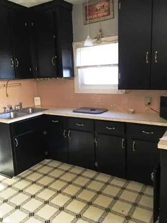 2 bed, 1 bath apartment for rent at 50 Horton St, Unit 2, Fall River — photo 5 of 9