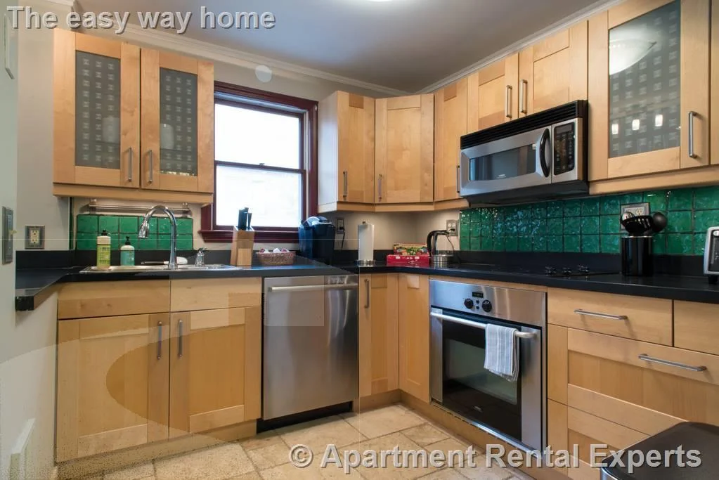 3 bed, 2 bath apartment for rent at 50 Inman St Unit 2, Central Square — photo 7 of 12