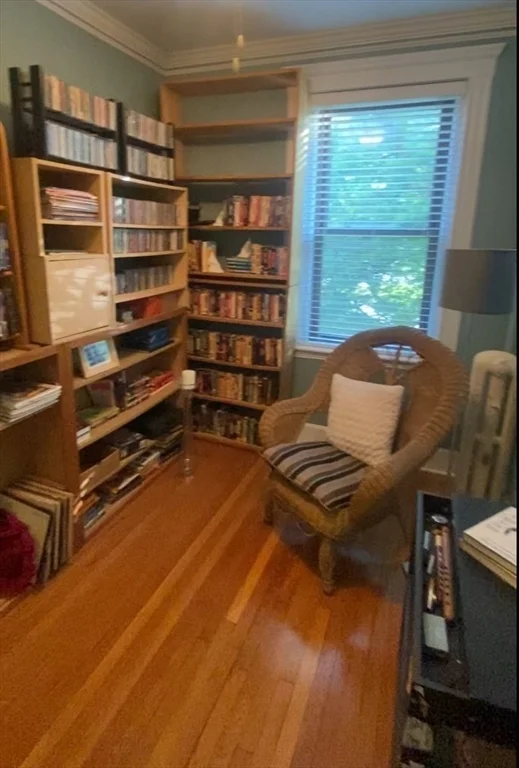 2 bed, 1 bath apartment for rent at 50 Jamaicaway Unit 1, Jamaica Plain — photo 6 of 9