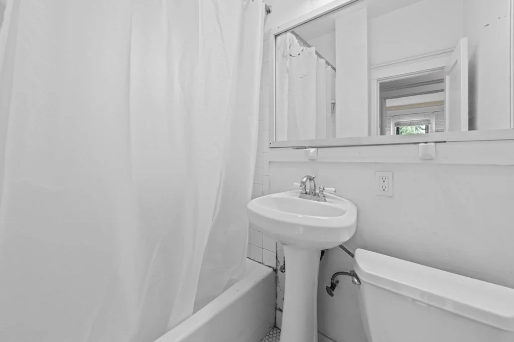 2 bed, 1 bath apartment for rent at 50 Jamaicaway Unit 6, Jamaica Plain — photo 19 of 22