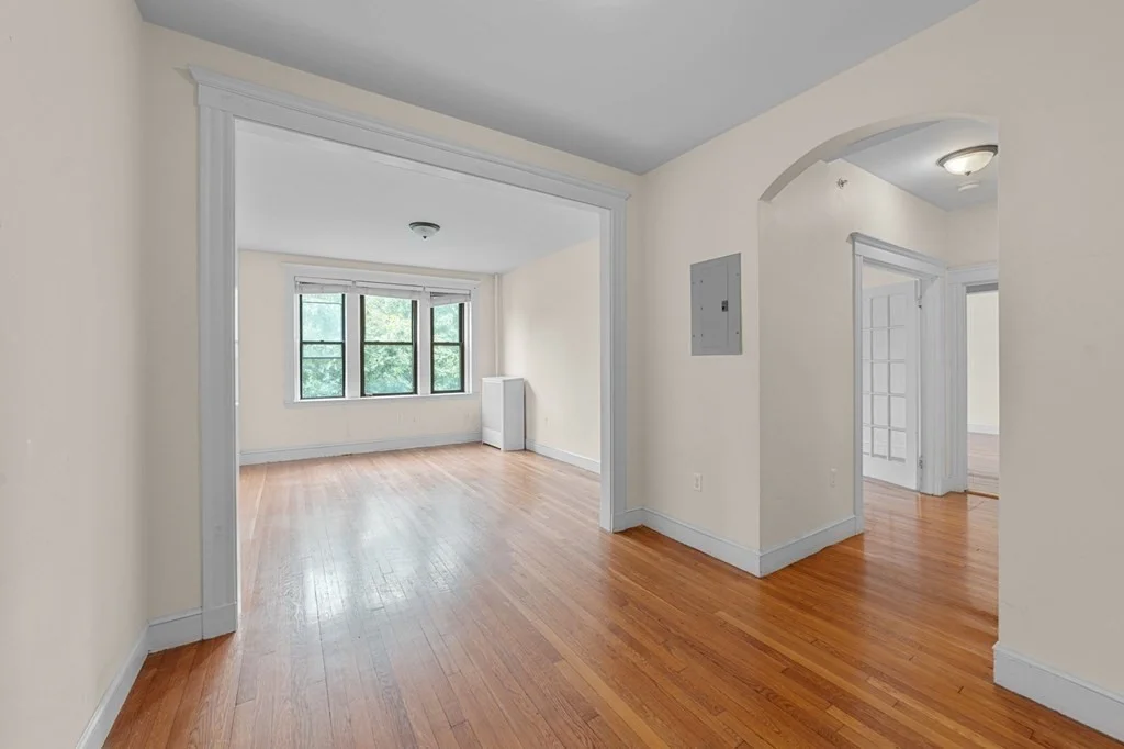 2 bed, 1 bath apartment for rent at 50 Jamaicaway Unit 6, Jamaica Plain