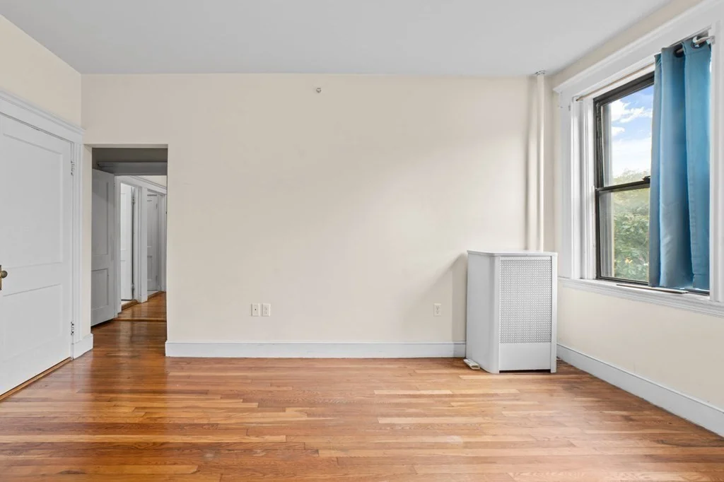2 bed, 1 bath apartment for rent at 50 Jamaicaway Unit 6, Jamaica Plain — photo 15 of 22