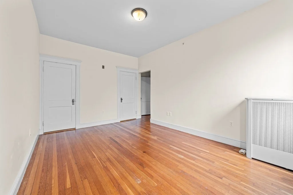 2 bed, 1 bath apartment for rent at 50 Jamaicaway Unit 6, Jamaica Plain — photo 11 of 22