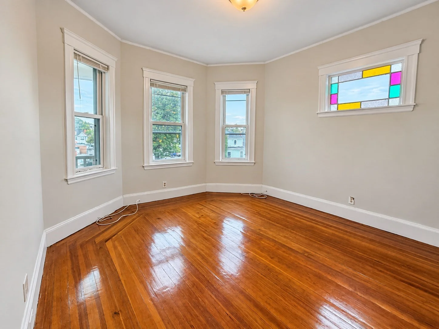 4 bed, 1 bath apartment for rent at 50 Lambert St Unit 3, Glenwood — photo 13 of 22