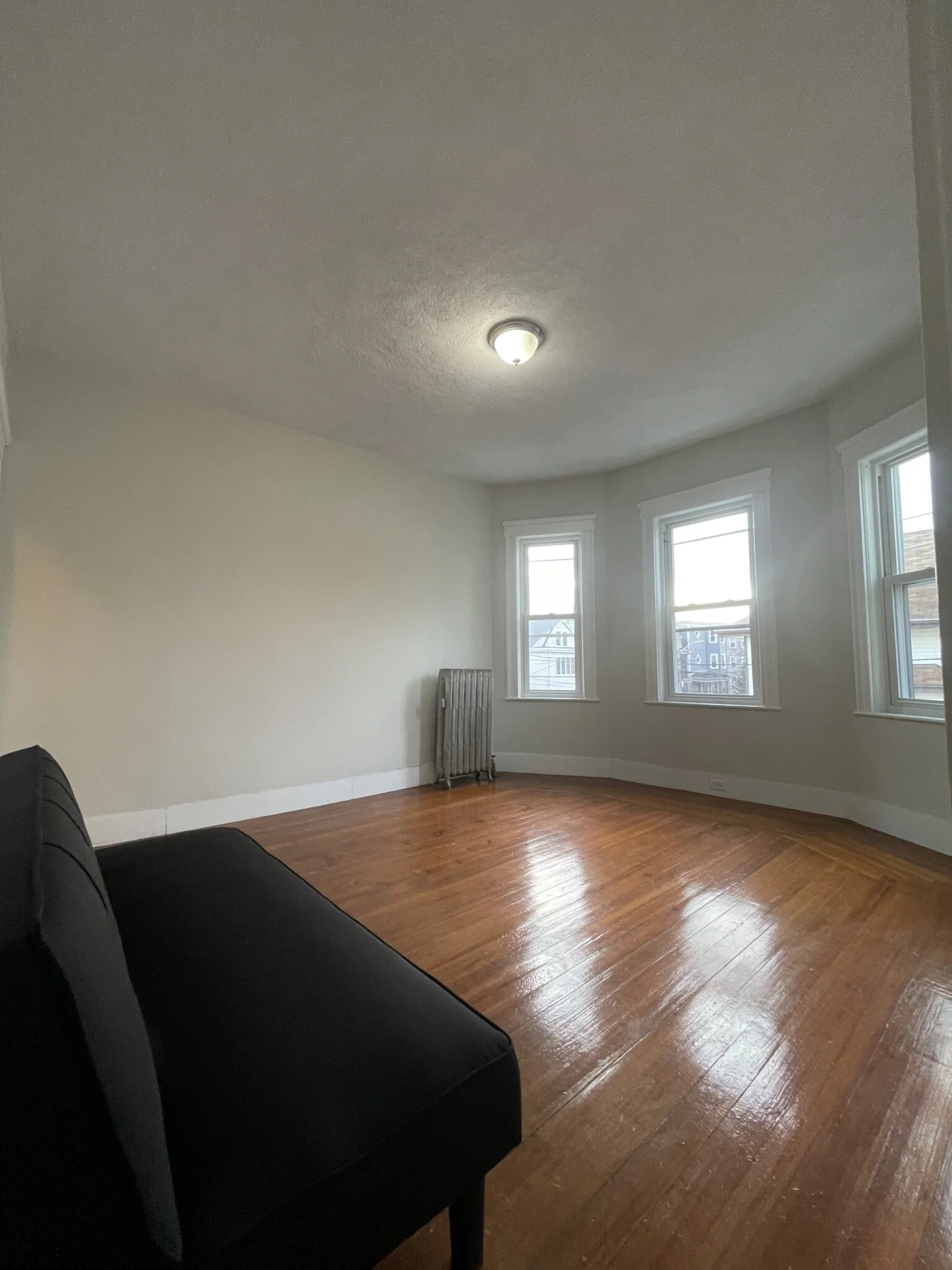 4 bed, 1 bath apartment for rent at 50 Lambert St Unit 3, Medford — photo 15 of 15