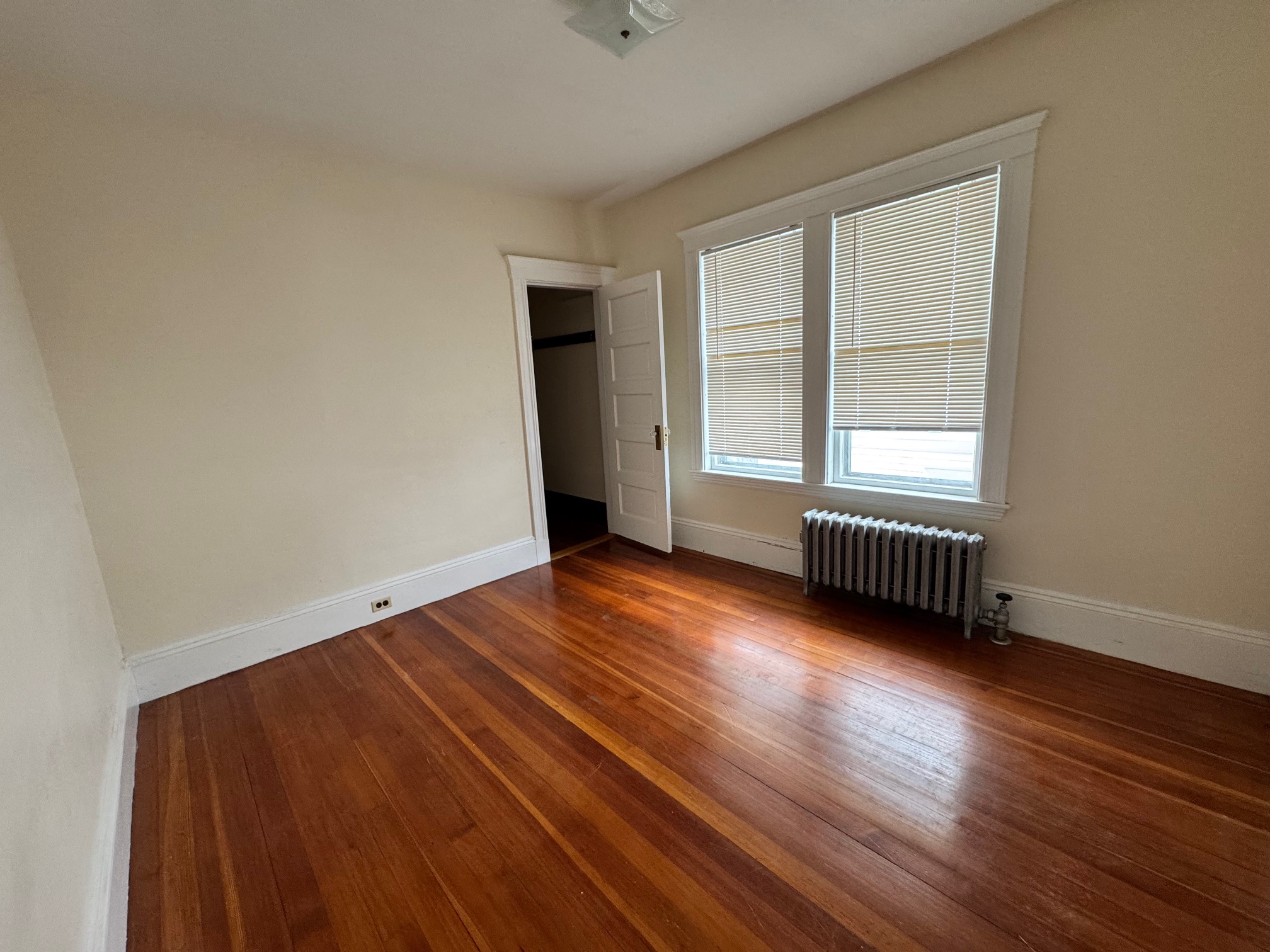 3 bed, 1 bath apartment for rent at 50 Langley Rd, Brighton — photo 7 of 13