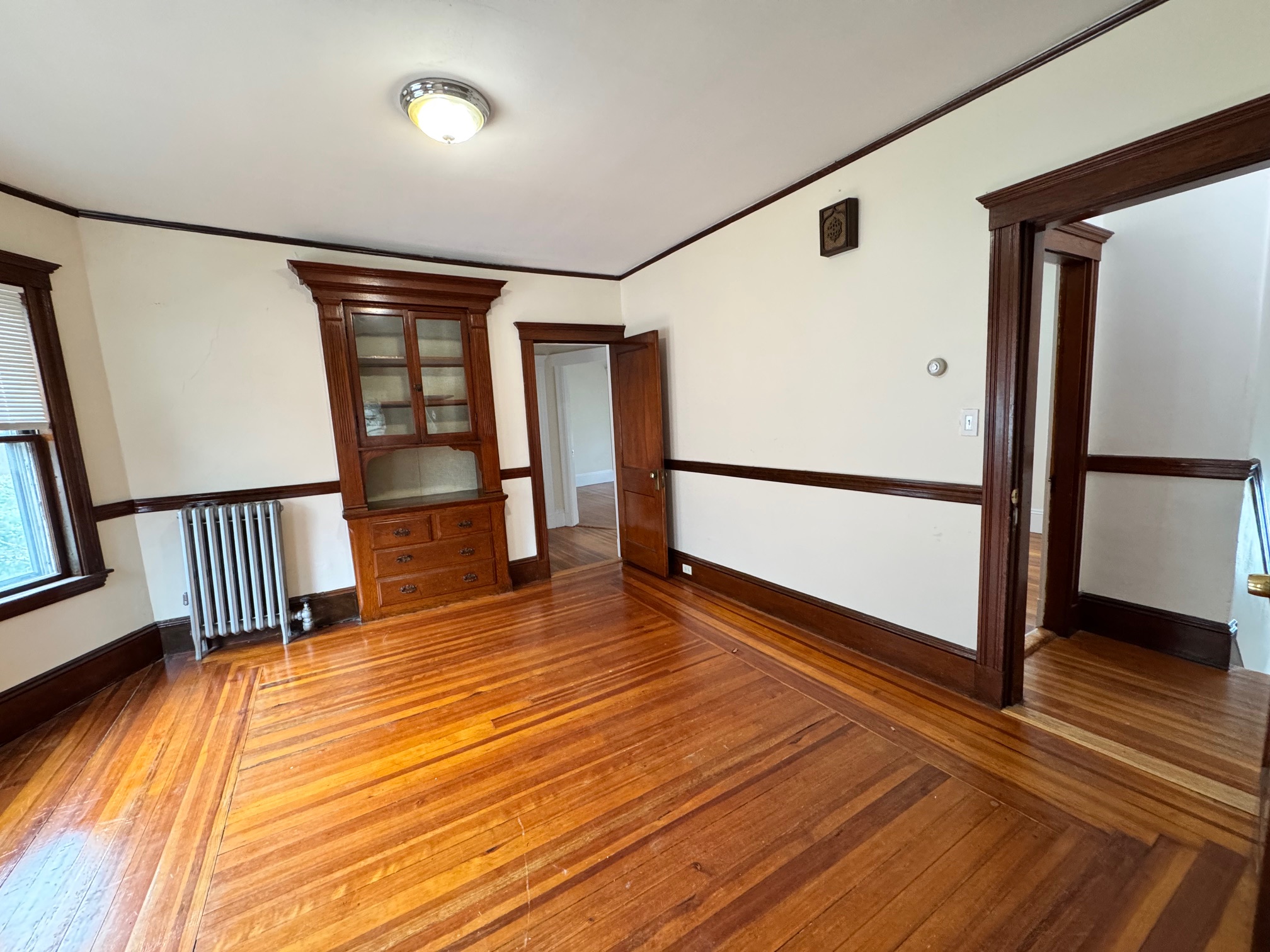 3 bed, 1 bath apartment for rent at 50 Langley Rd, Brighton — photo 6 of 13