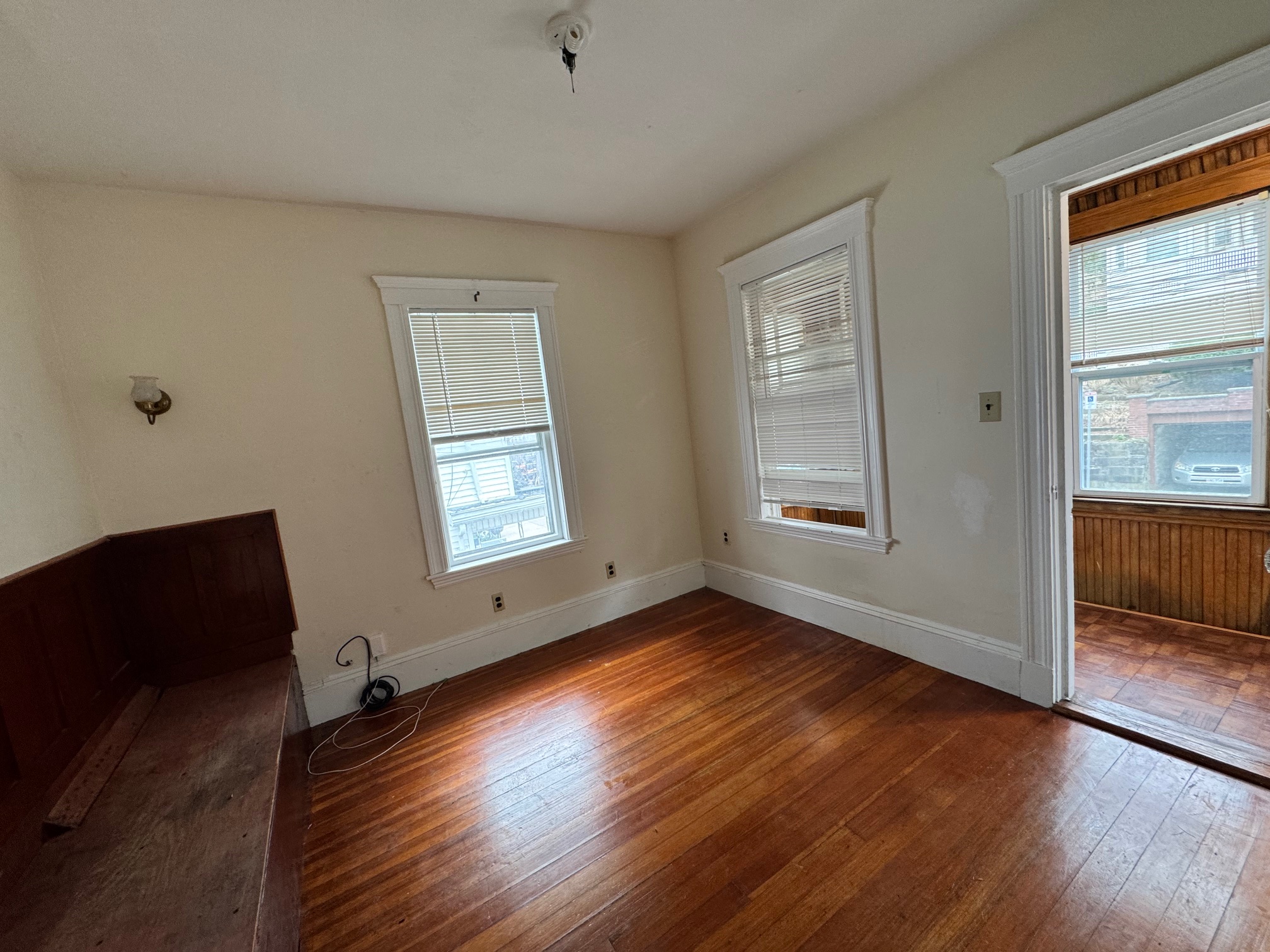 3 bed, 1 bath apartment for rent at 50 Langley Rd, Brighton — photo 4 of 13