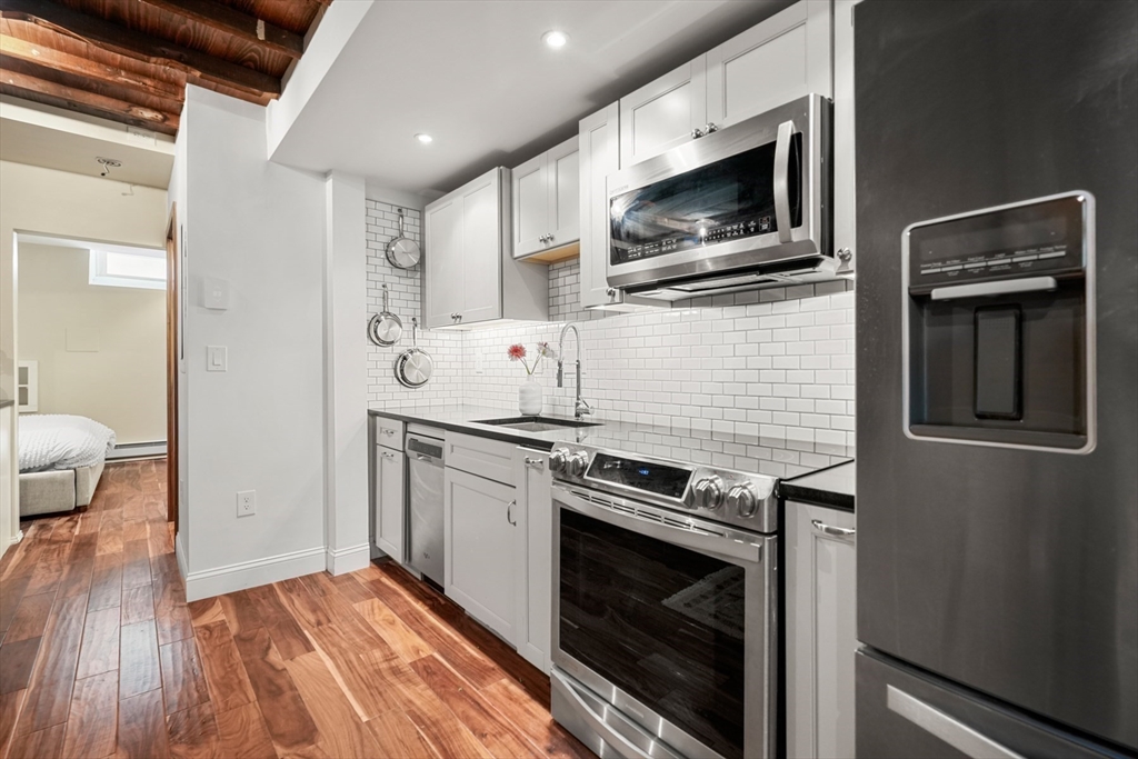 1 bed, 1 bath apartment for rent at 50 Lawrence St Unit A, South End — photo 8 of 21