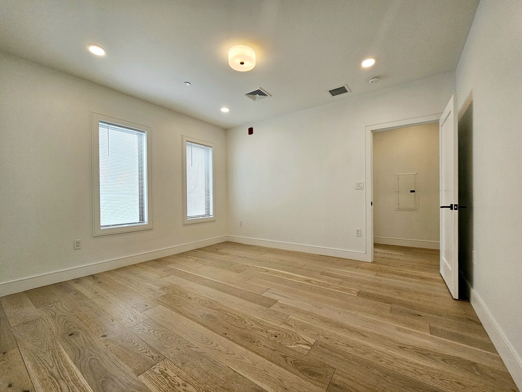 3 bed, 2 bath apartment for rent at 50 Leo M Birmingham Pkwa Unit 310, Brighton — photo 5 of 19
