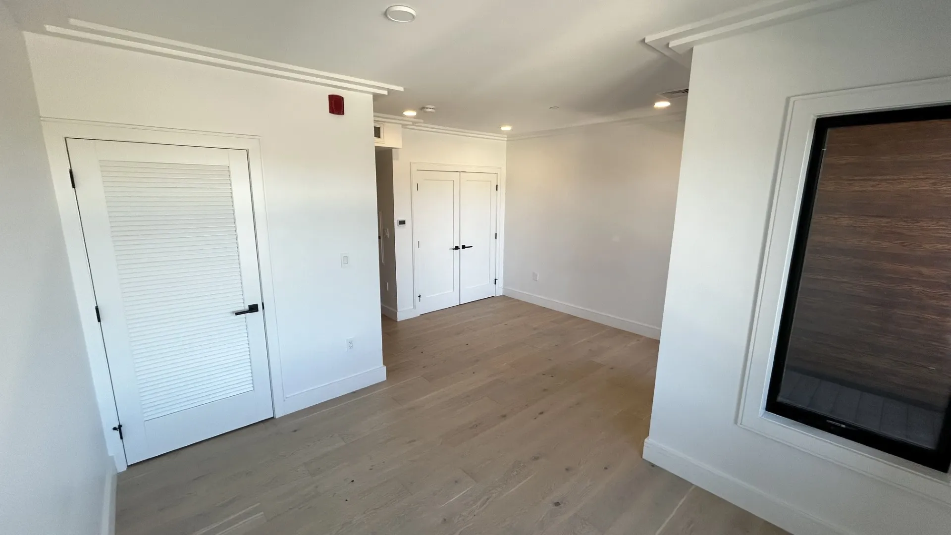 Studio bed, 1 bath apartment for rent at 50 Leo M Birmingham Pkwy Unit 405F, Brighton — photo 5 of 14