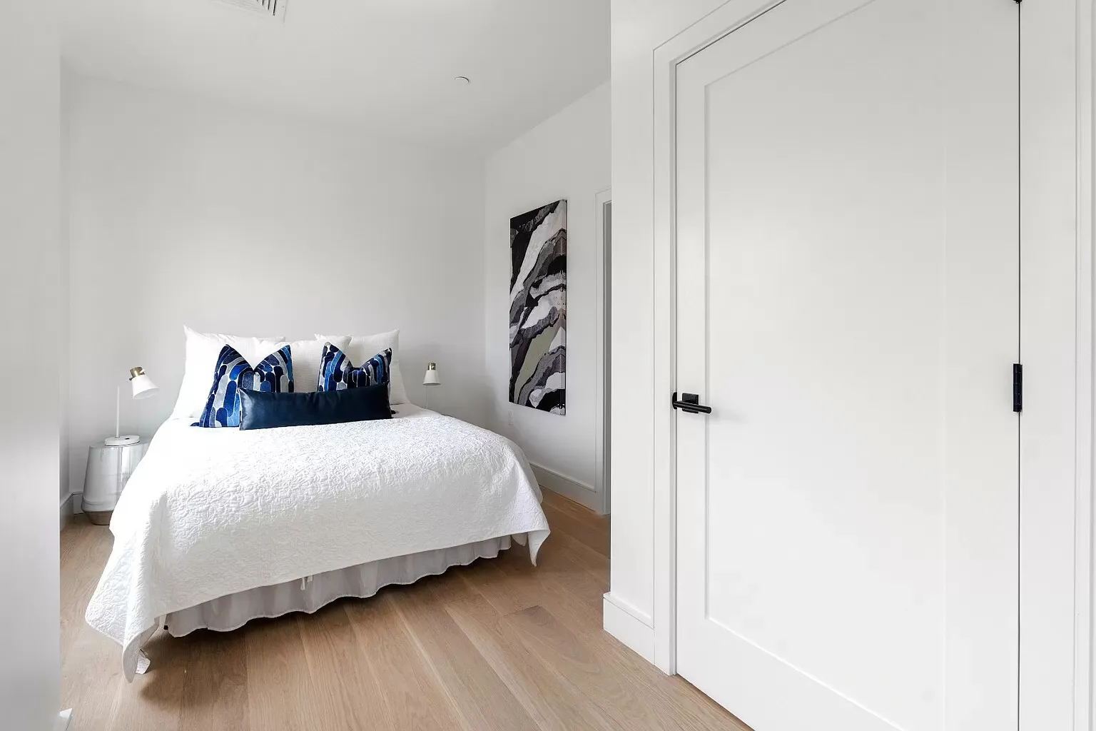 2 bed, 2 bath apartment for rent at 50 Leo M Birmingham Pkwa Unit 602, Brighton — photo 4 of 11