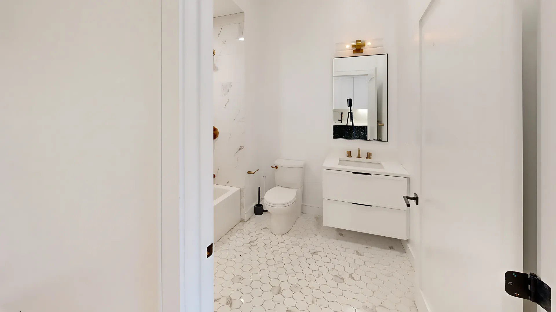 Studio bed, 1 bath apartment for rent at 50 Leo M Birmingham Pkwy Unit 605M, Brighton — photo 5 of 7