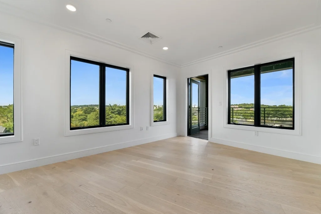 1 bed, 1 bath apartment for rent at 50 Leo M Birmingham Pkwy Unit 401, Brighton — photo 3 of 19