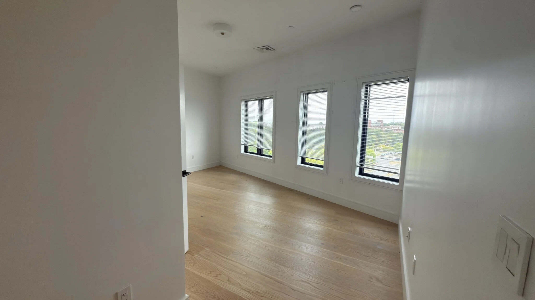 2 bed, 2 bath apartment for rent at 50 Leo M Birmingham Pkwy Unit 604F, Brighton — photo 23 of 37
