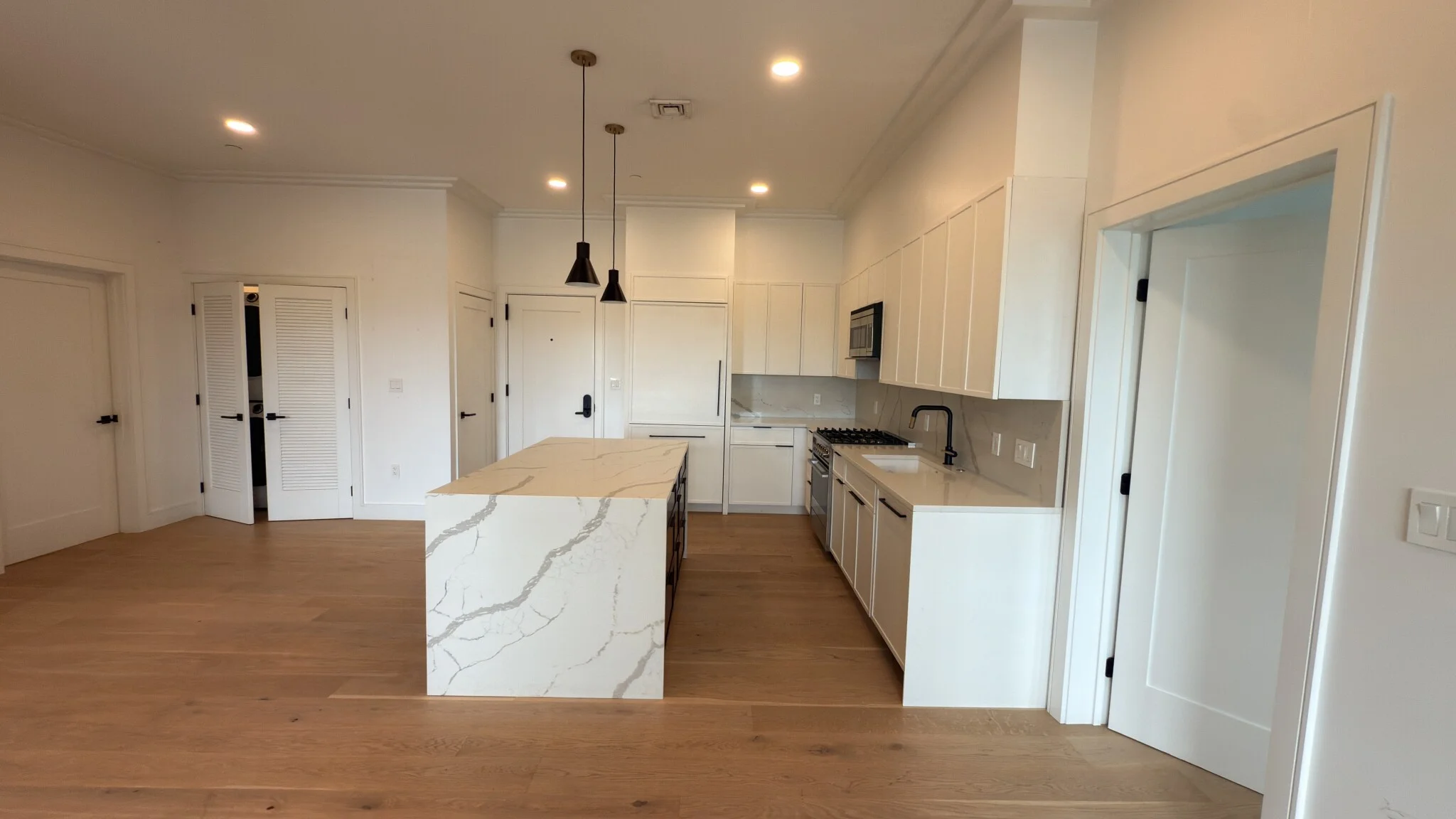 2 bed, 2 bath apartment for rent at 50 Leo M Birmingham Pkwy Unit 604F, Brighton — photo 4 of 37