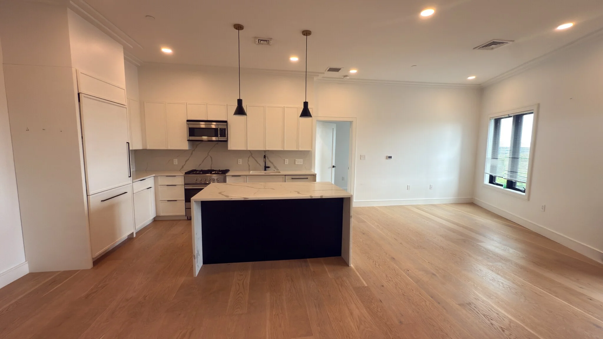 2 bed, 2 bath apartment for rent at 50 Leo M Birmingham Pkwy Unit 604F, Brighton — photo 3 of 37