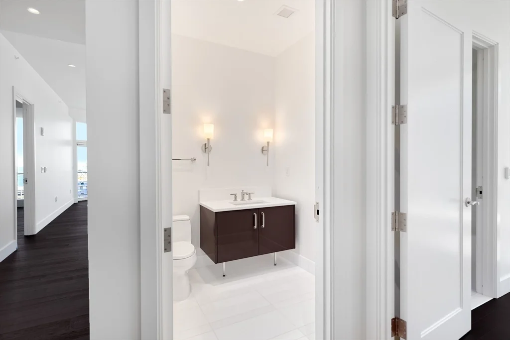 2 bed, 2 bath apartment for rent at 50 Liberty Dr Unit 12F, South Boston — photo 23 of 32