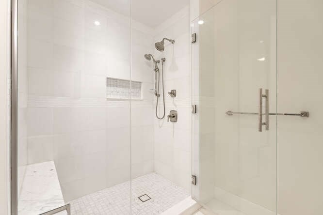 Studio bed, 1 bath apartment for rent at 50 Liberty Dr Unit 4S, Seaport District — photo 14 of 35