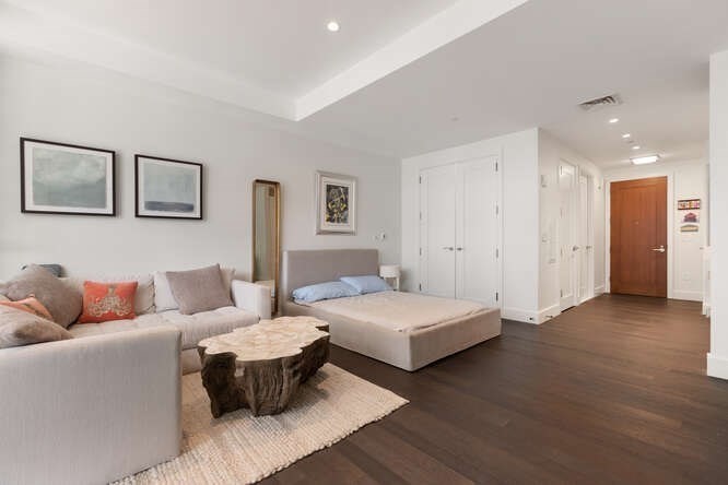 Studio bed, 1 bath apartment for rent at 50 Liberty Dr Unit 4S, Seaport District — photo 5 of 35