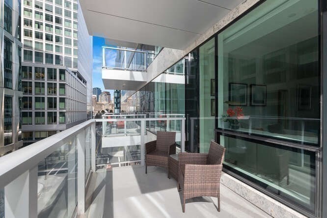 Studio bed, 1 bath apartment for rent at 50 Liberty Dr Unit 4S, Seaport District — photo 16 of 35