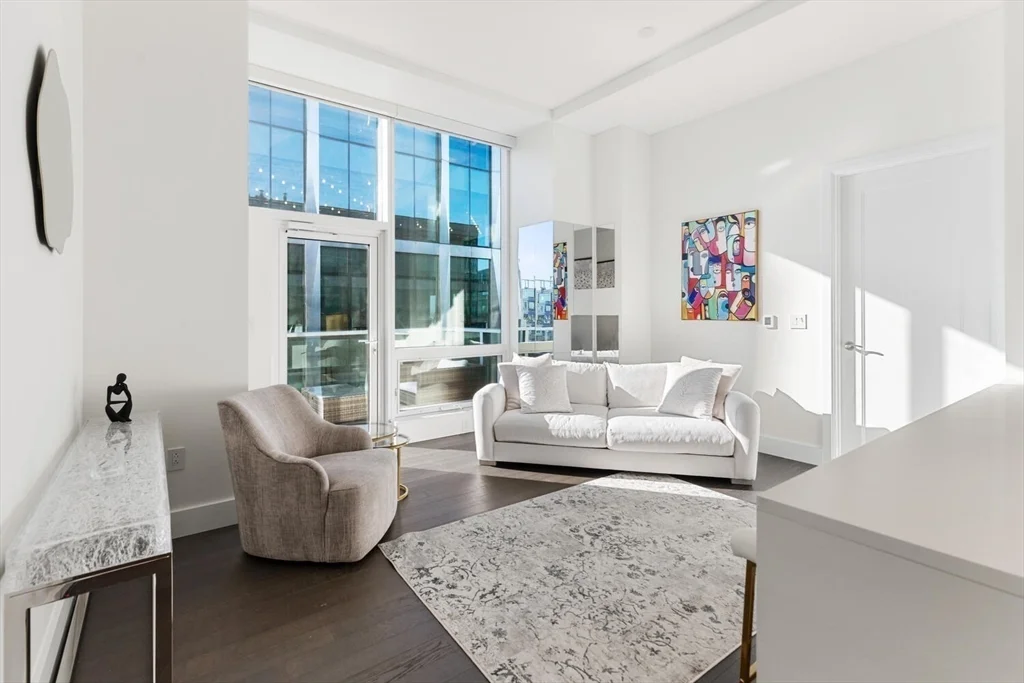 1 bed, 1 bath apartment for rent at 50 Liberty Dr Unit PH1H, Seaport District — photo 4 of 40