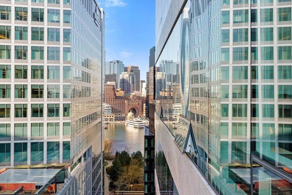 1 bed, 1 bath apartment for rent at 50 Liberty Dr Unit PH1H, Seaport District — photo 14 of 40