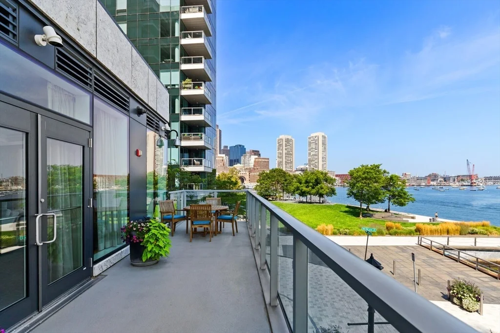1 bed, 1 bath apartment for rent at 50 Liberty Dr Unit PH1H, Seaport District — photo 32 of 40