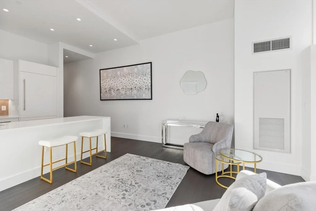 1 bed, 1 bath apartment for rent at 50 Liberty Dr Unit PH1H, Seaport District — photo 5 of 40