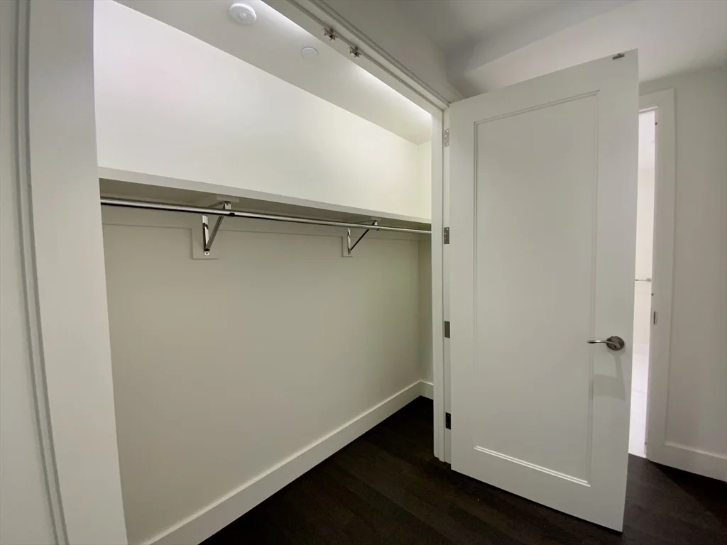 1 bed, 1 bath apartment for rent at 50 Liberty Unit 6H, South Boston — photo 10 of 30