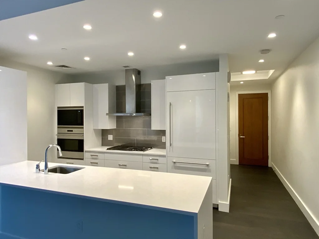 1 bed, 1 bath apartment for rent at 50 Liberty Unit 6H, South Boston — photo 7 of 30