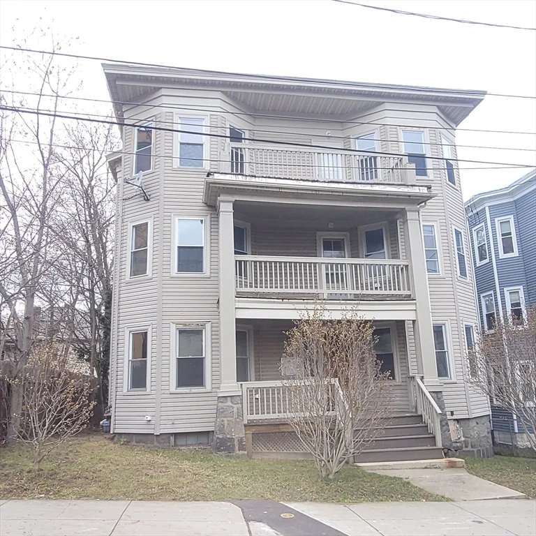 3 bed, 2 bath apartment for rent at 50 Lithgow St Unit 3, Dorchester — photo 1 of 13