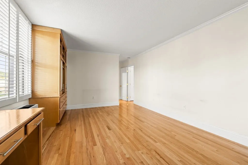 1 bed, 1 bath apartment for rent at 50 Longwood Ave Unit 518, Coolidge Corner — photo 20 of 33