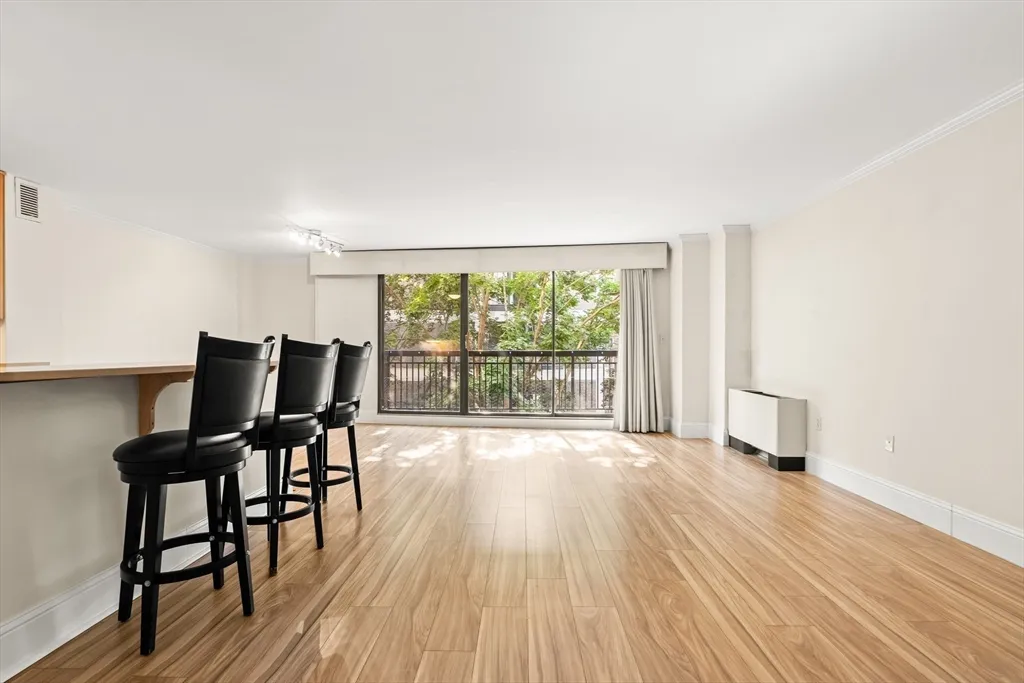 1 bed, 1 bath apartment for rent at 50 Longwood Ave Unit 518, Coolidge Corner — photo 16 of 33