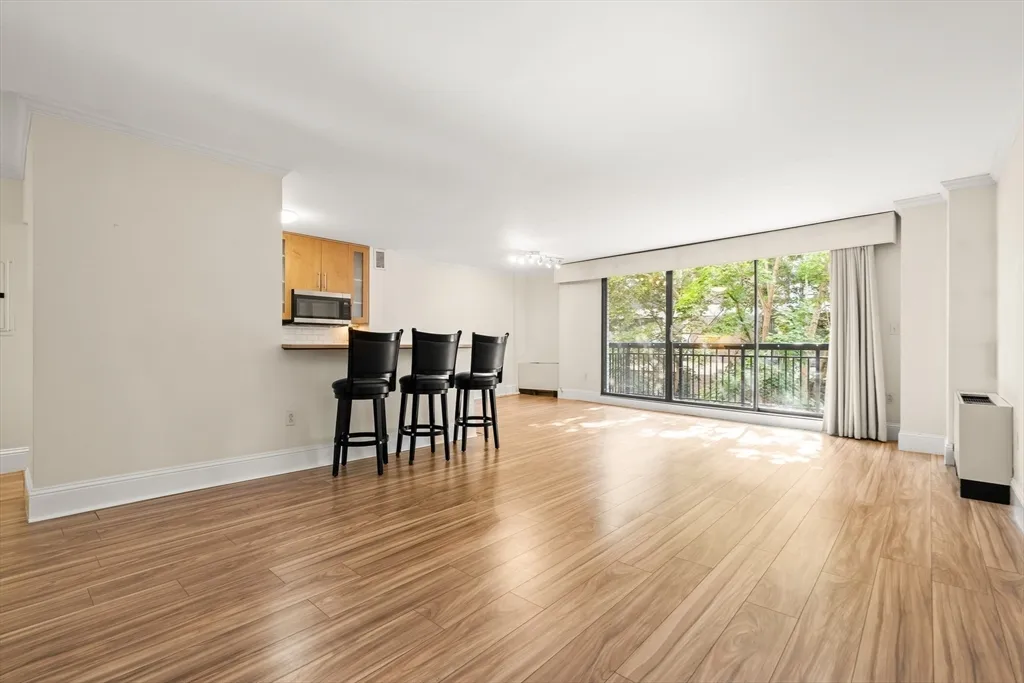 1 bed, 1 bath apartment for rent at 50 Longwood Ave Unit 518, Coolidge Corner — photo 18 of 33