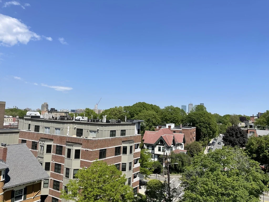 1 bed, 1 bath apartment for rent at 50 Longwood Ave Unit 611, Coolidge Corner — photo 6 of 8