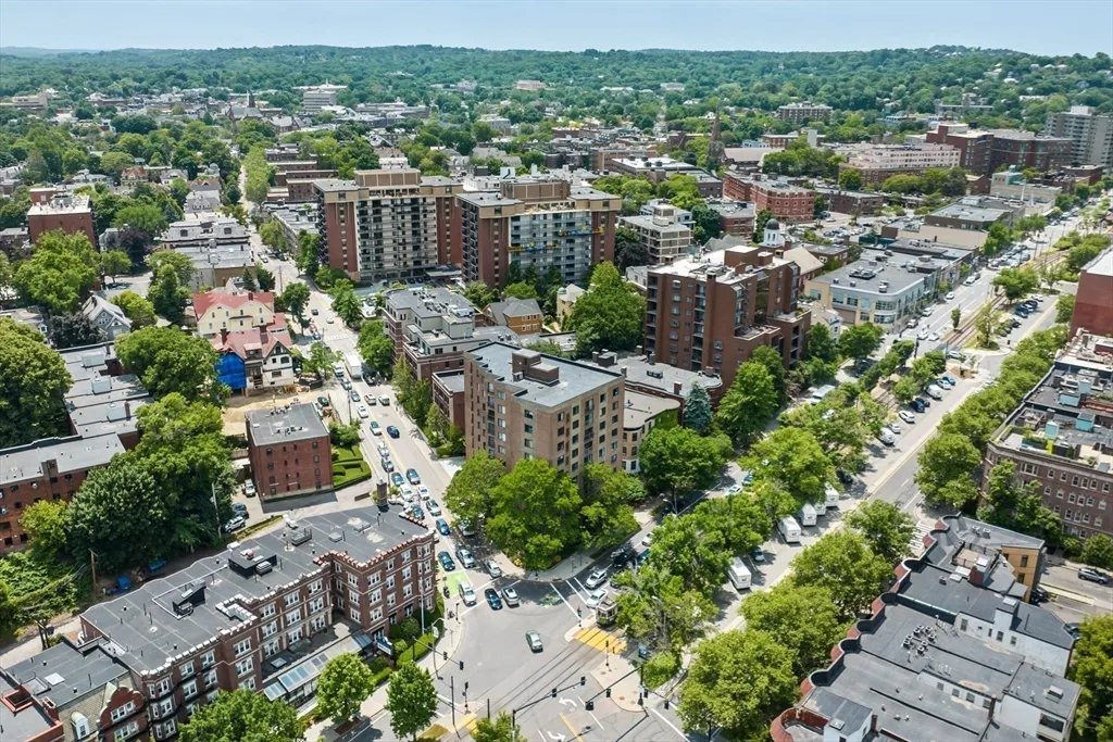 1 bed, 1 bath apartment for rent at 50 Longwood Ave Unit 712, Coolidge Corner — photo 5 of 12