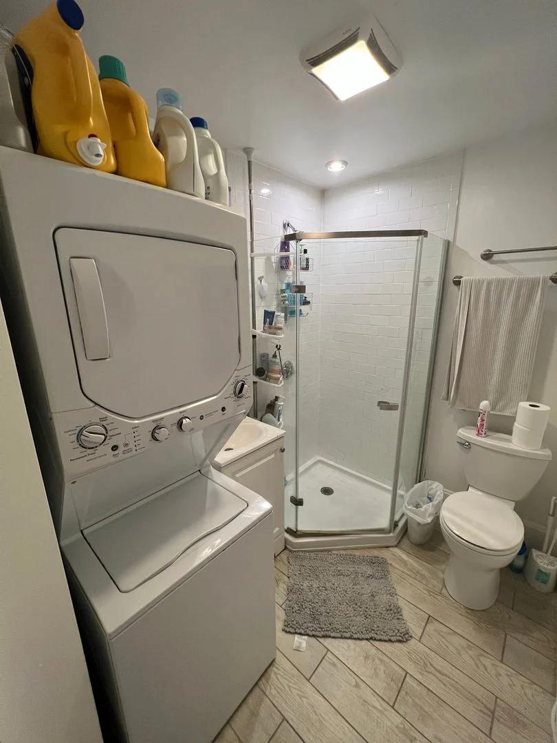 4 bed, 1.5 bath apartment for rent at 50 Lowell St Unit 2, Spring Hill — photo 16 of 17